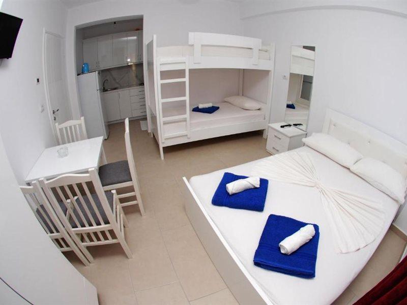 Vila Renato Ksamil Bagian luar foto