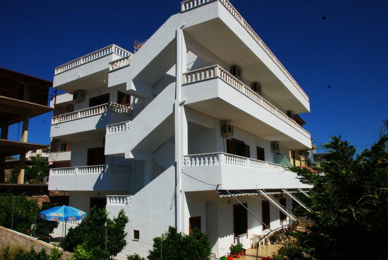 Vila Renato Ksamil Bagian luar foto